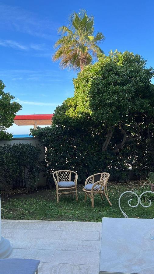Villa Teti San Vincenzo Buitenkant foto