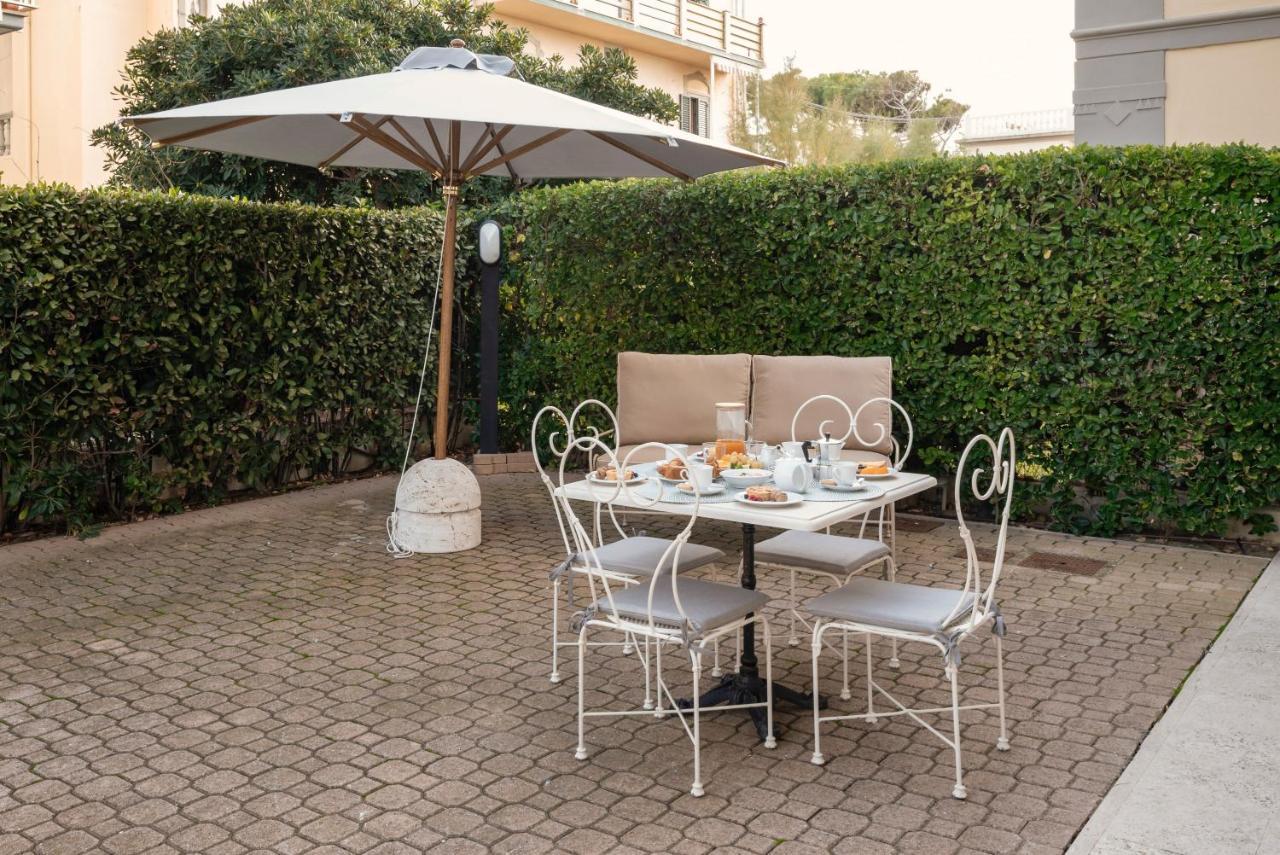 Villa Teti San Vincenzo Buitenkant foto